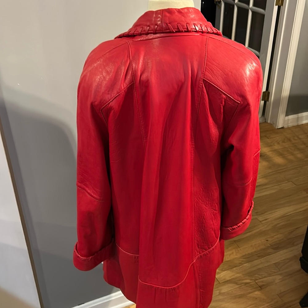 Jacobson’s Women's Red Leather coat leather whip-stitch trim size XS - larger - Picture 6 of 15